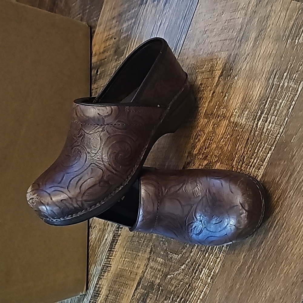 Dansko XP Clogs